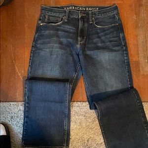 Men’s blue American Eagle jeans